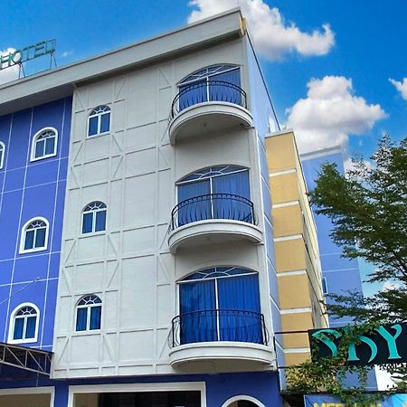 Sky View Hotel Managed By Os Batam Exterior foto