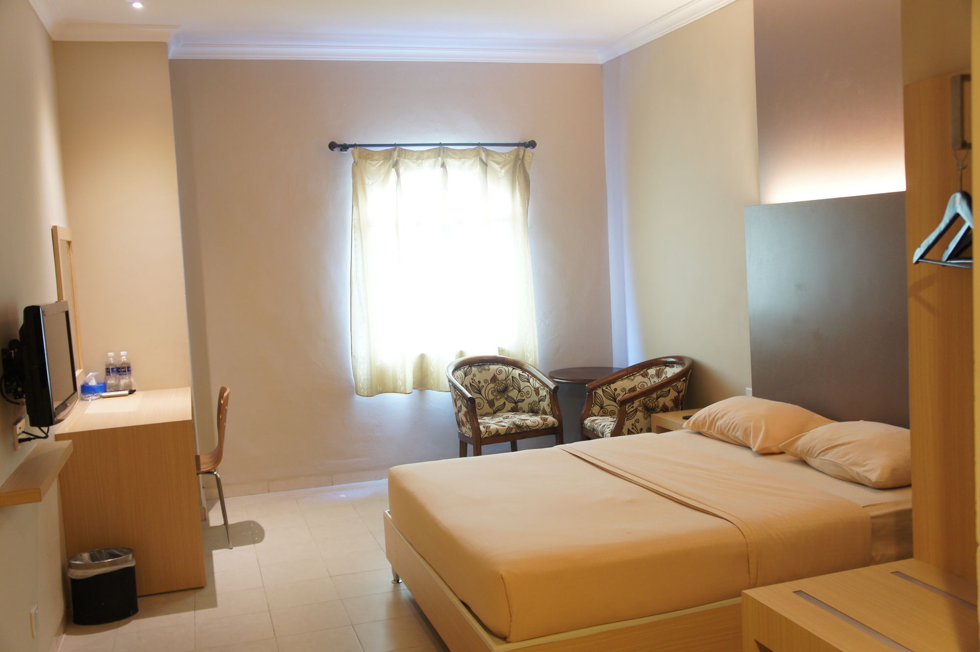 Sky View Hotel Managed By Os Batam Exterior foto